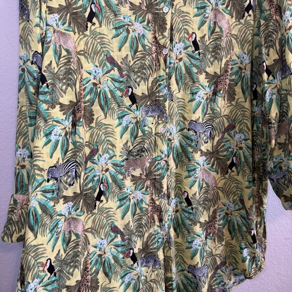 Jane + Delancey Safari Jungle Tropical Lightweight Long Button Front Tunic Top - Picture 4 of 11